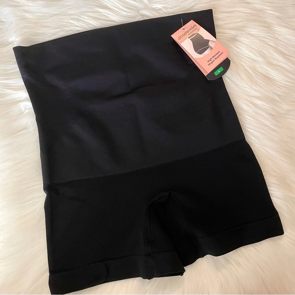 🆕 Shapermint High-Waisted Body Shaper Boyshorts in Black